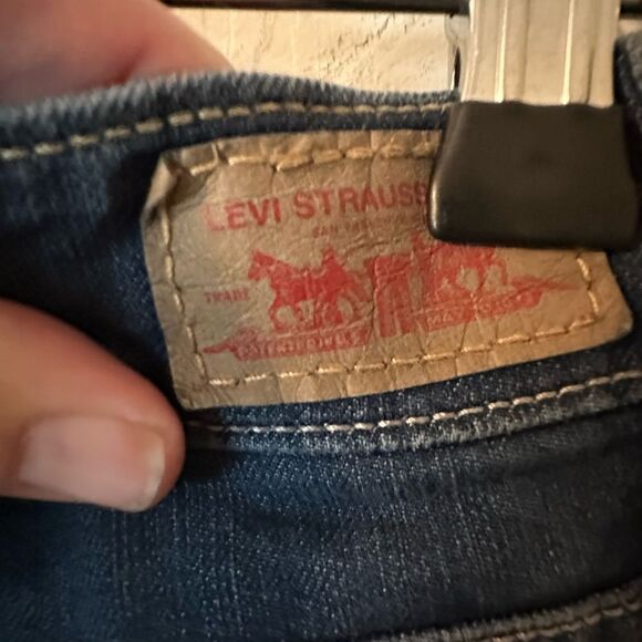 Women’s Levi’s 518 Super low rise Bootcut Jeans Size 8 30x30 - Picture 3 of 7